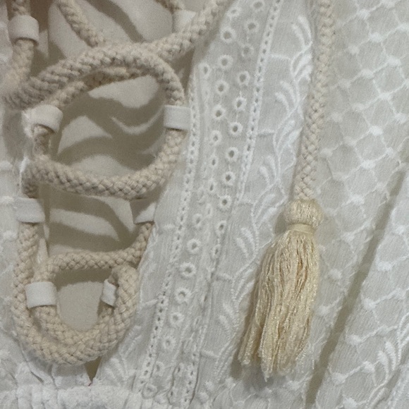 House of Harlow 1960 White Garment - Picture 9 of 9